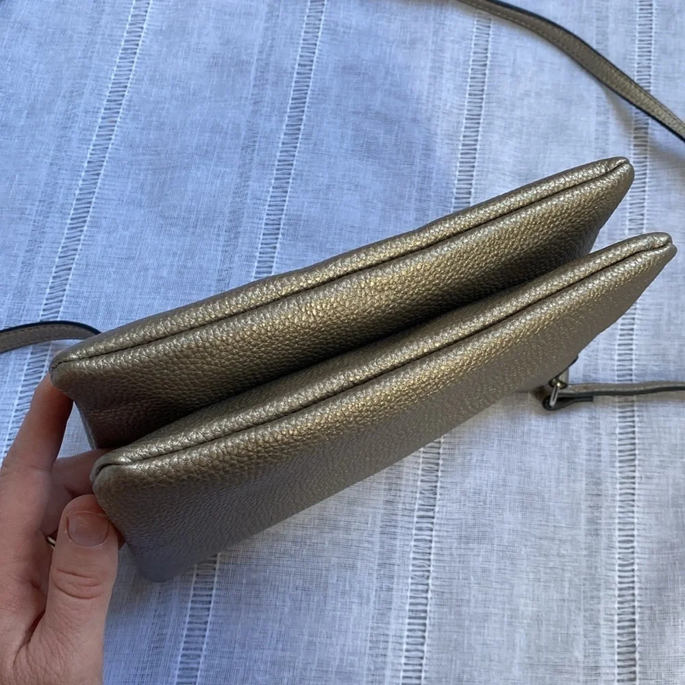 Tahari NWOT metallic gold crossbody bag.